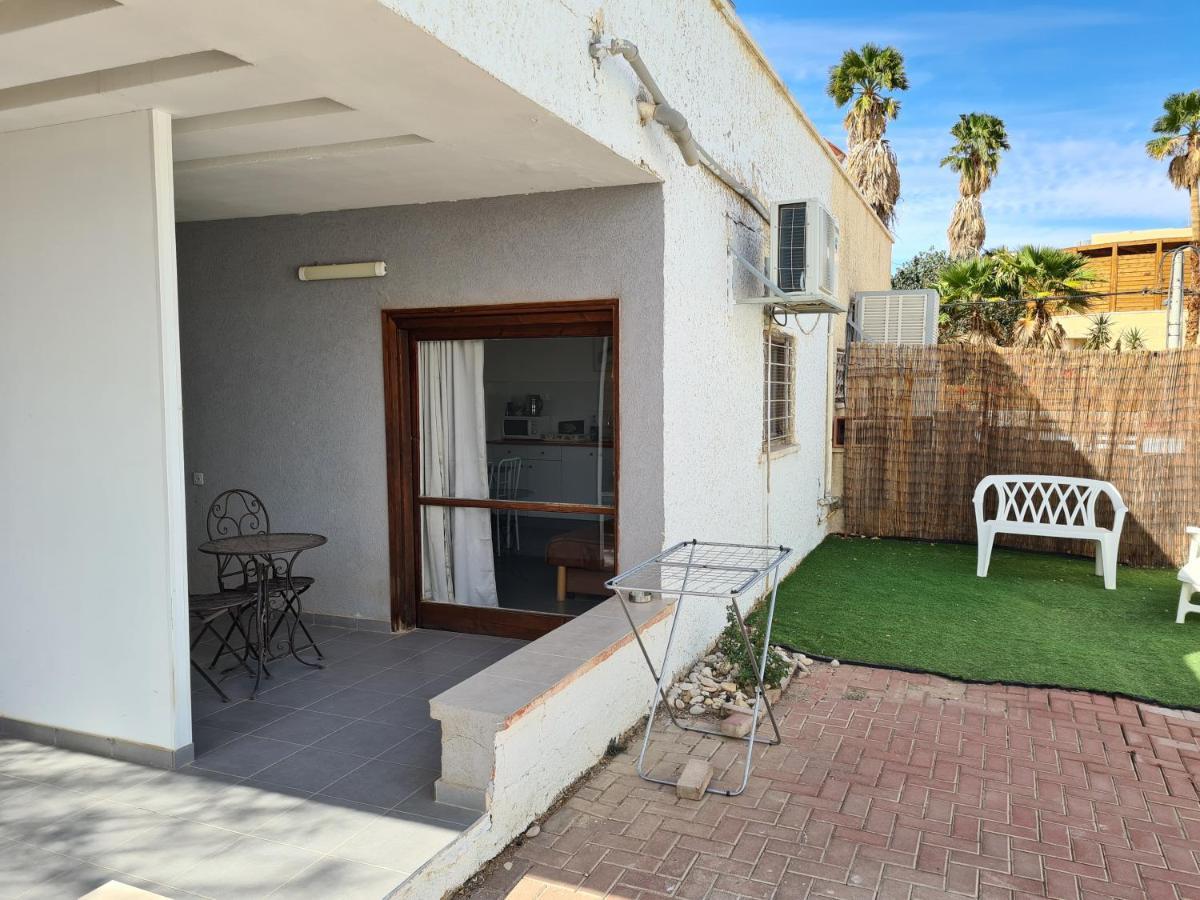 Villa Kibel Apartments Eilat Exteriör bild