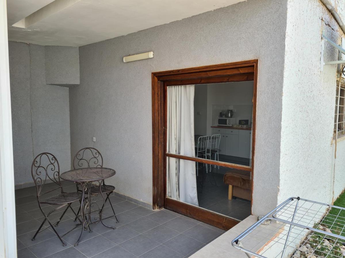 Villa Kibel Apartments Eilat Exteriör bild