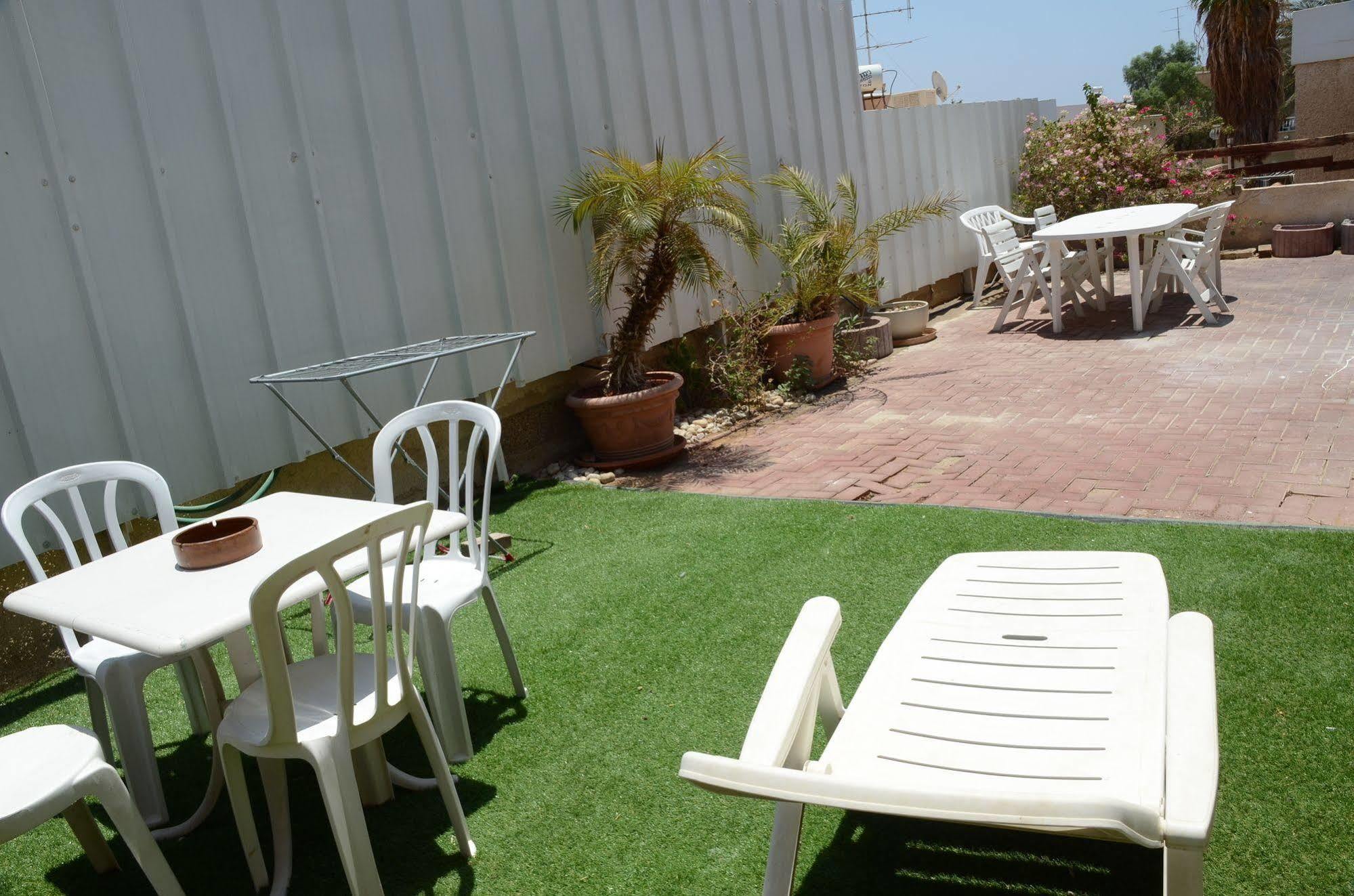 Villa Kibel Apartments Eilat Exteriör bild